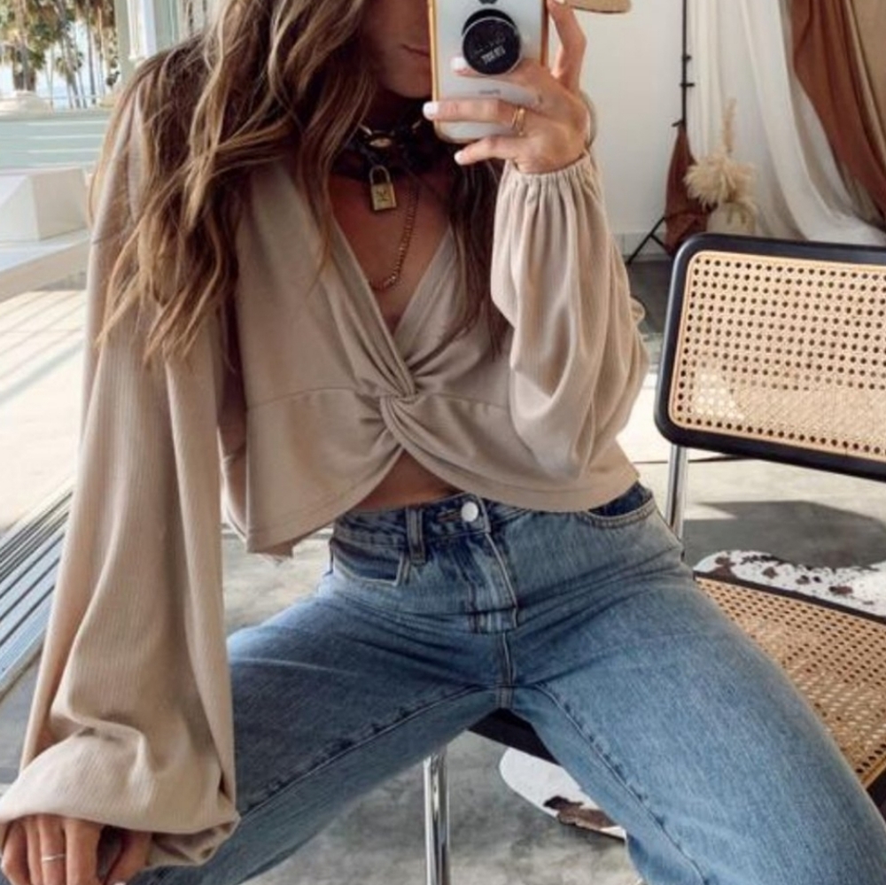 COPY - 12th Tribe Criss Cross Top M / L